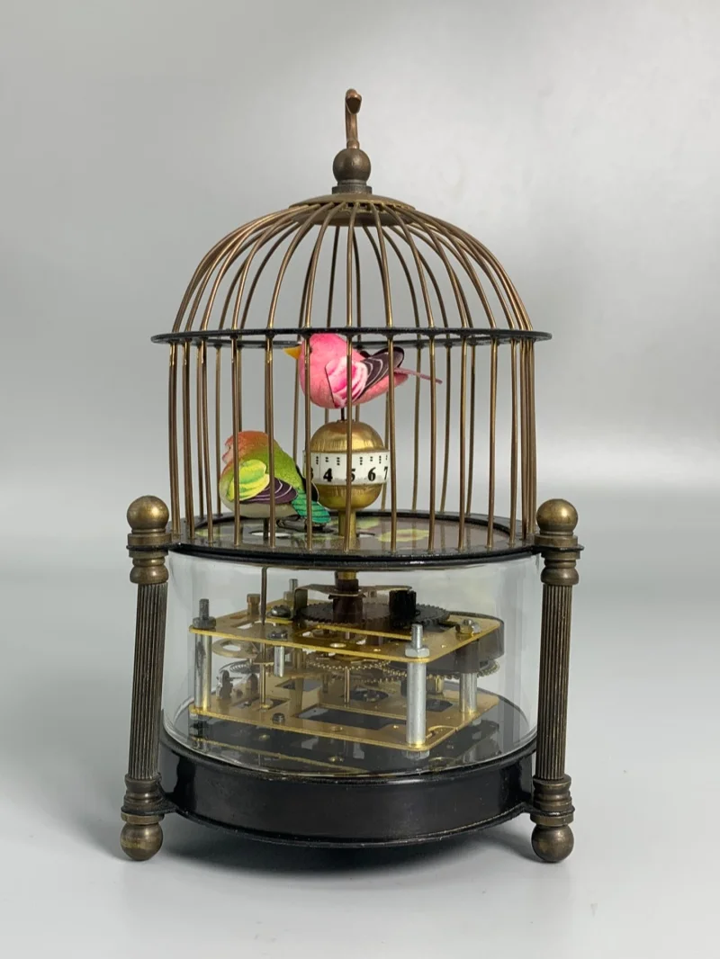 China Unique Decorations Round Birdcage Mechanical Copper Watch Ornament and Table Clock Ornament European Style Creative Gifts