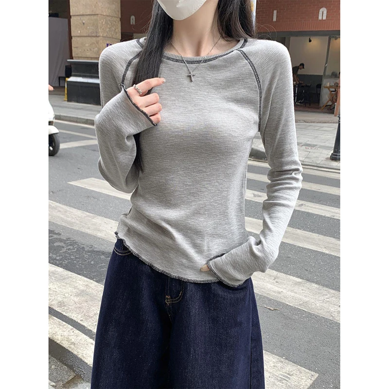 قميص نسائي بأكمام طويلة وياقة مستديرة بتصميم ضيق على الطراز الكوري للعمل والموضة بمقاسات كبيرة وأسلوب كاجوال للشارع