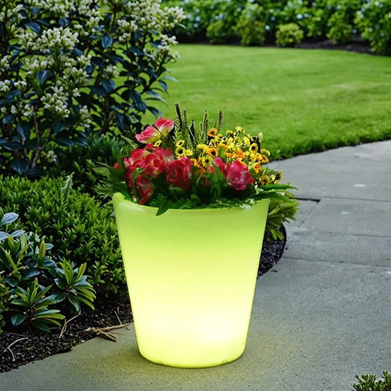

Modern Outdoor Waterproof Light Emitting Diode Colorful Flower Pot Smart Decorative Light Plastic Home Flower Pot