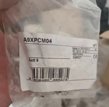 

Brand new A9XPCM04 A9HLDM04 Insulated connection terminal suitable for comb shaped busbars of 1/2/3/4P Fast delivery