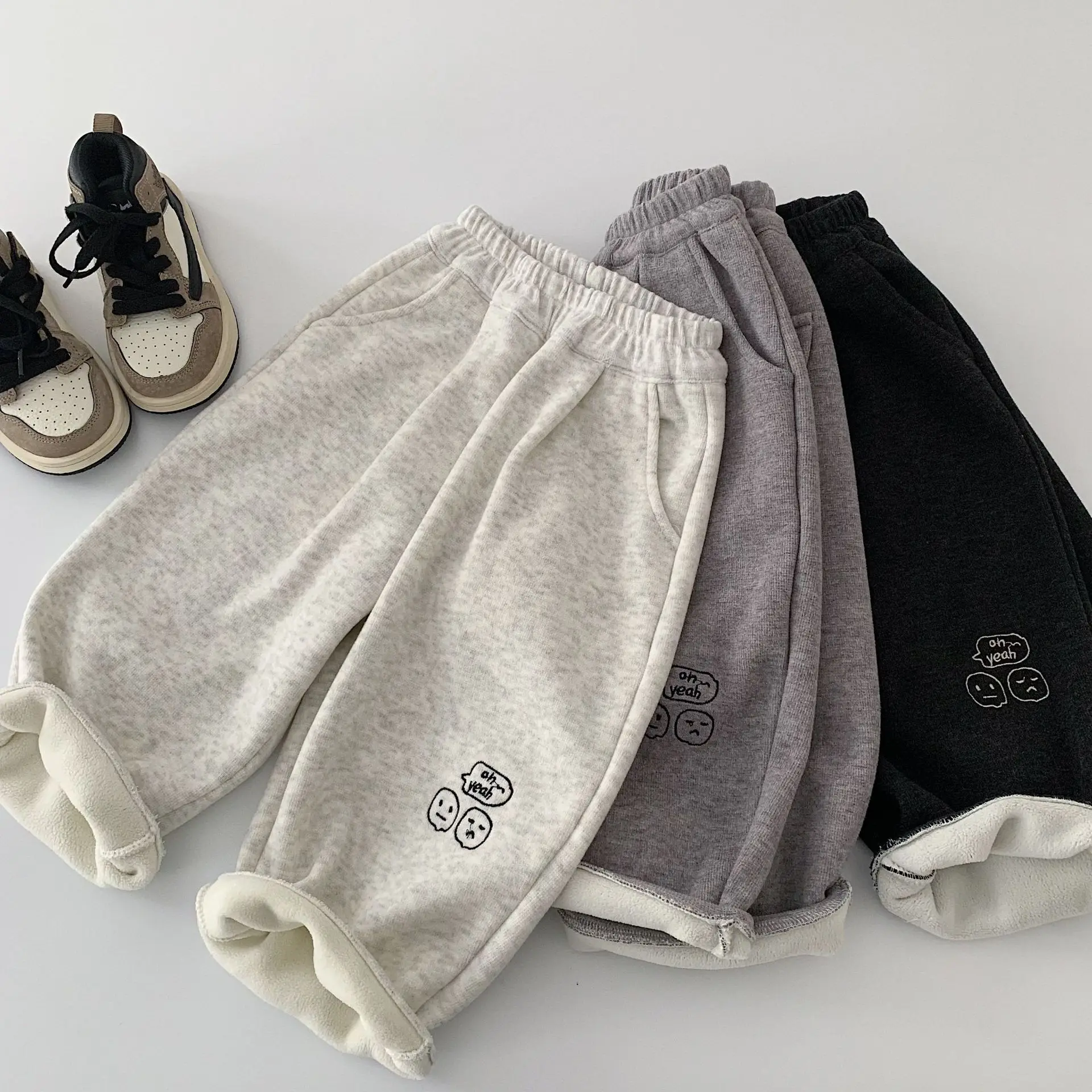 

Autumn Winter Children Pants 2-10Y Boys Girls Warm Fleece Embroidery Cartoon Sweatpants Straight Trousers Toddler Kids Clothing