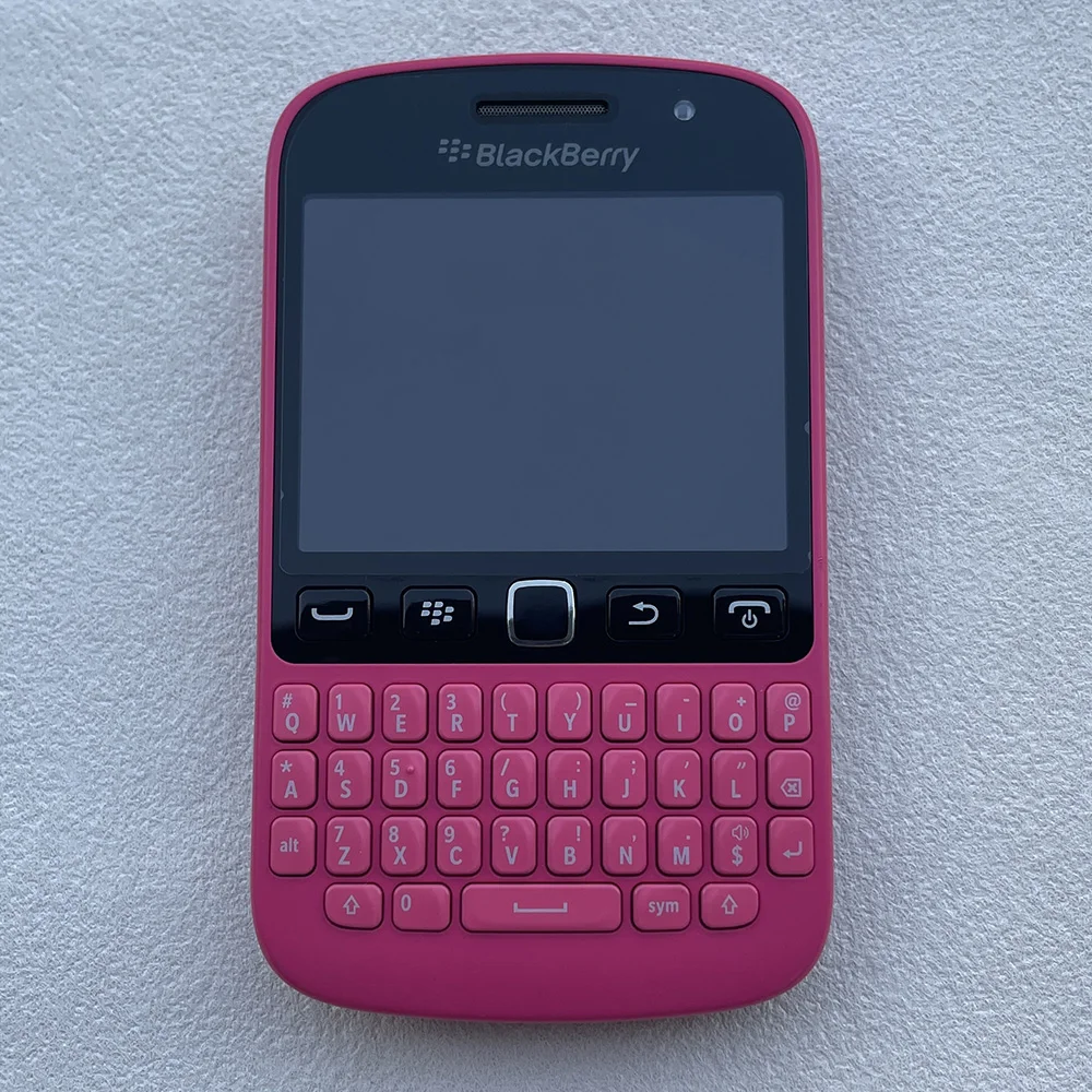 Telefon komórkowy Blackberry 9720 GSM 3G, ekran 2.8 cala, aparat 5MP, WiFi, oryginalny, odblokowany smartfon z klawiaturą QWERTY, wyprodukowany w 2013 roku.