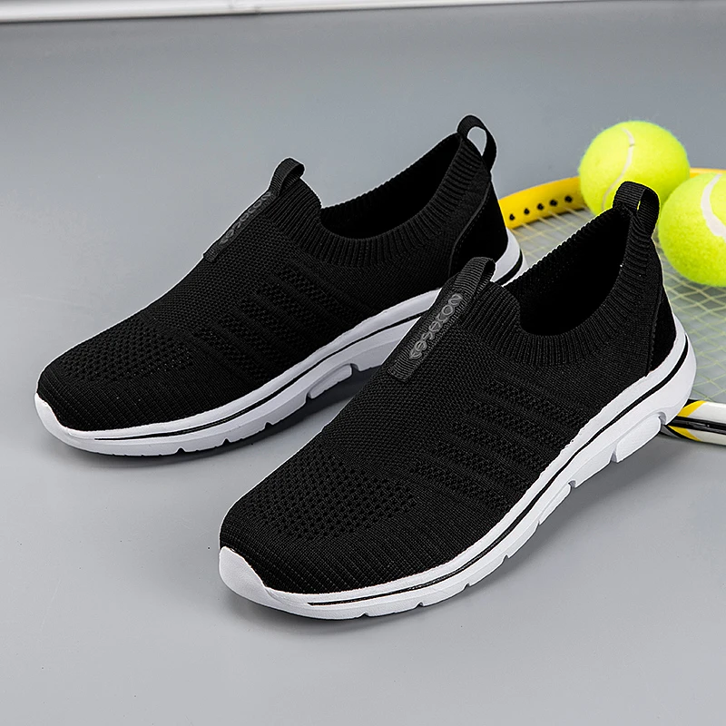 Summer Breathable Men's Walking Shoes 2025 Outdoor Walking Lightweight Anti Slip Men Sports Shoes Slip in Flat Vulcanized Shoes