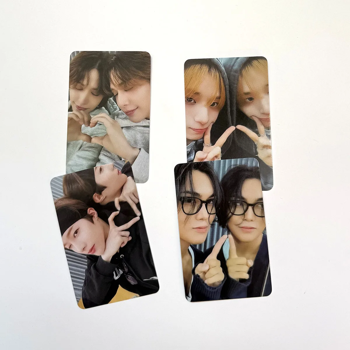 KPOP XLOV THE 1ST Single Album I'MMA BE 4Pcs/Set Glossy Photocard