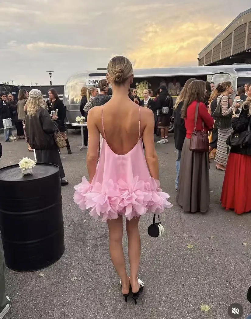 Chique Mini Tutu Vestidos Floral Em Camadas Sem Encosto Curto Halter Sexy Vestido de Baile em Camadas плаokubе для беheitsм onderн