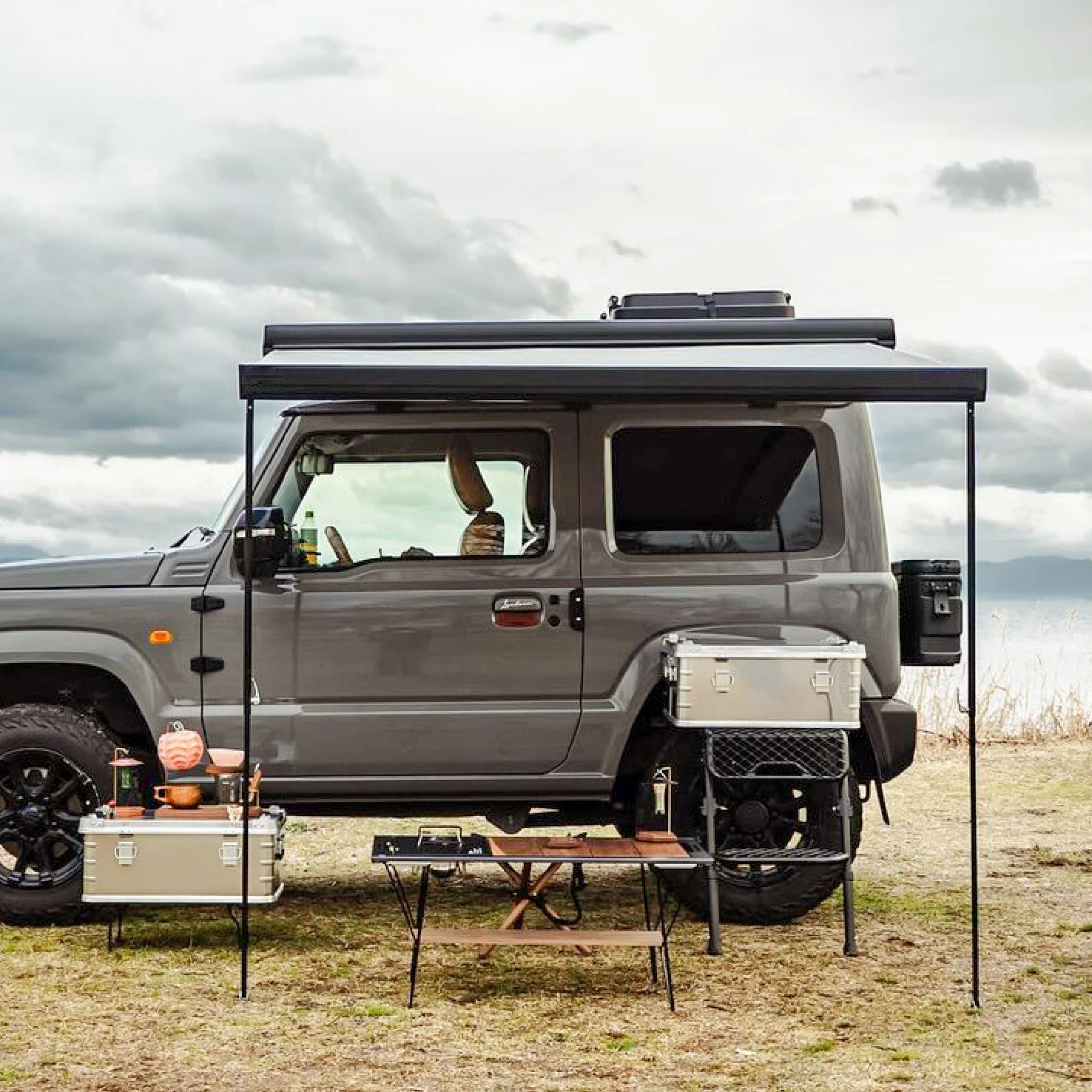 Awning Kaset Manual dan Elektrik Wareda Black Frame Retractable untuk Kendaraan Offroad 4x4 4wd