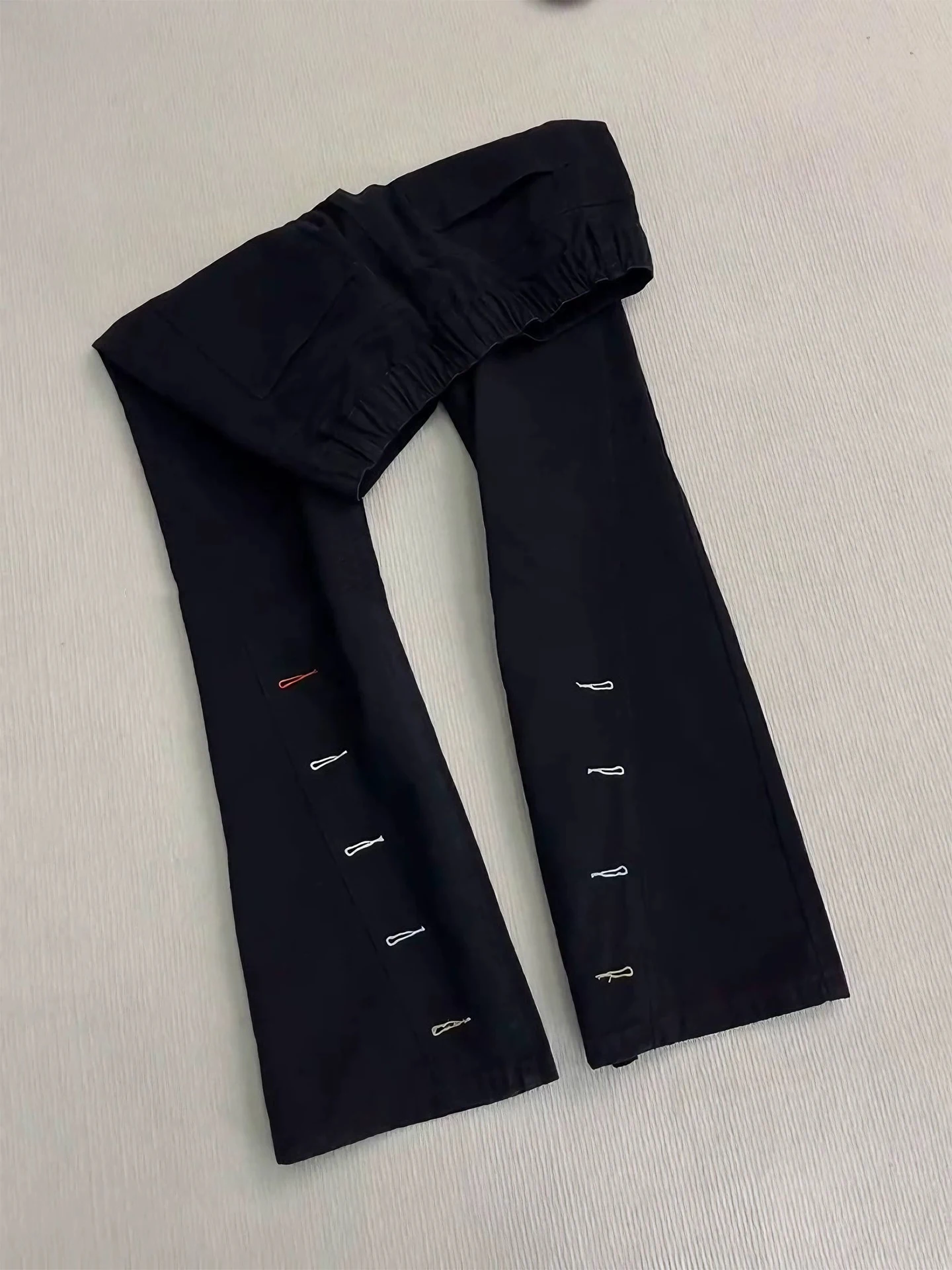 Black Slanted Cut Embroidered Jeans Men's Winter American High Street Style Slimming Straight Leg Micro Flared Pants