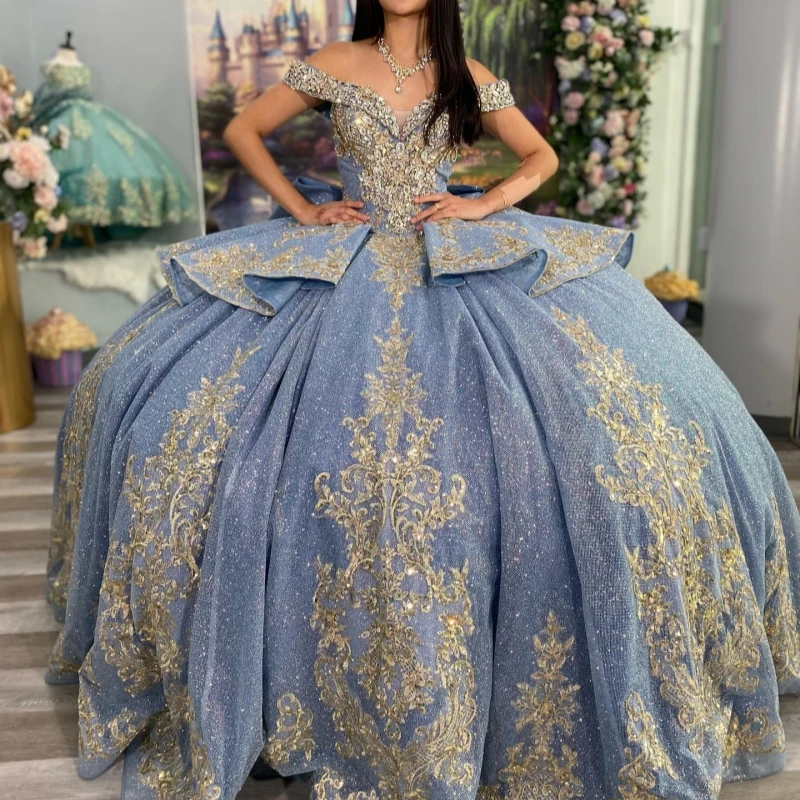 

Blue Shiny Quinceanera Dresses Off Shoulder Ball Gown Sweet 16 Dress Applique Lace Bow Beading Crystal Tull Birthday Party Vesti