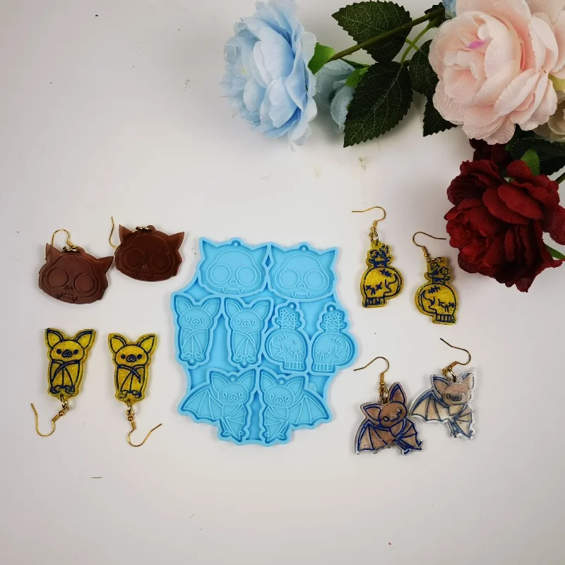 DIY Halloween Bat Earrings Collection Silicone Mold Handmade Decoration Keychain Pendant Epoxy Resin Mold Cake Flip Sugar Baking