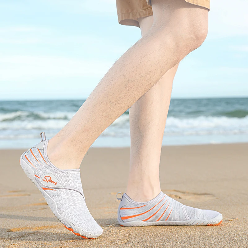 Nowe szybkoschnące buty do wody na plaży unisex pływanie kapcie do wody nadmorskie boso Surfing Upstream trampki damskie męskie sandały