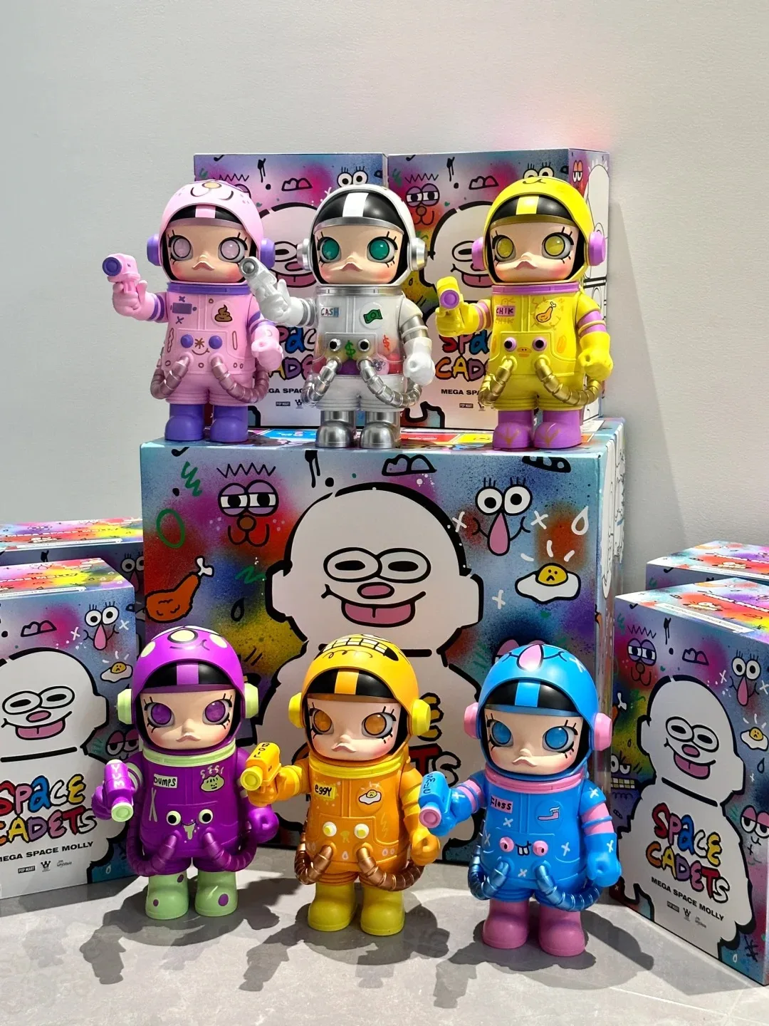 

Подлинная новая фигурка Mega Space Molly Cadets Monster Series 400% Big Baby, ограниченная серия, детский подарок на хороший праздник, игрушки