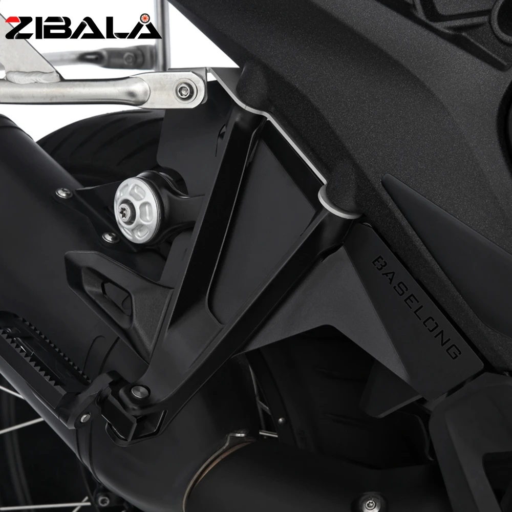 

2025 R1300GS Motorcycle Rear Passenger Footrest Side Splash Guard For BMW R1300GS R 1300 GS 2024-2026 R 1300GS ADV Adventure