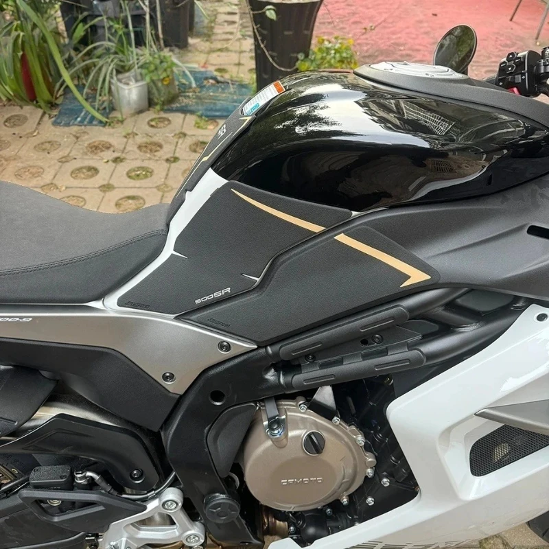 cfmoto-500-sr-sr500-500sr-voom用、3m製滑り止めタンクパッドステッカー、サイドガスニーグリッププロテクター、デカール、アクセサリー
