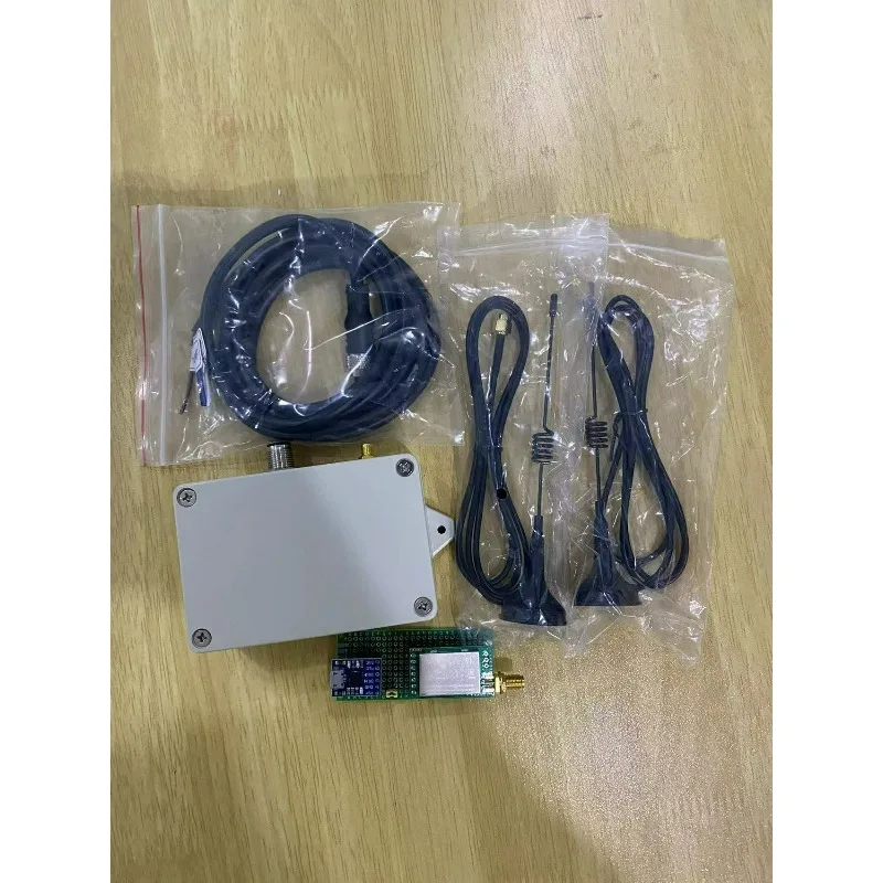 

Радарный детектор скорости с дальностью 400 м, предупреждение о поворотах на шоссе, измерение скорости для спортивных мероприятий