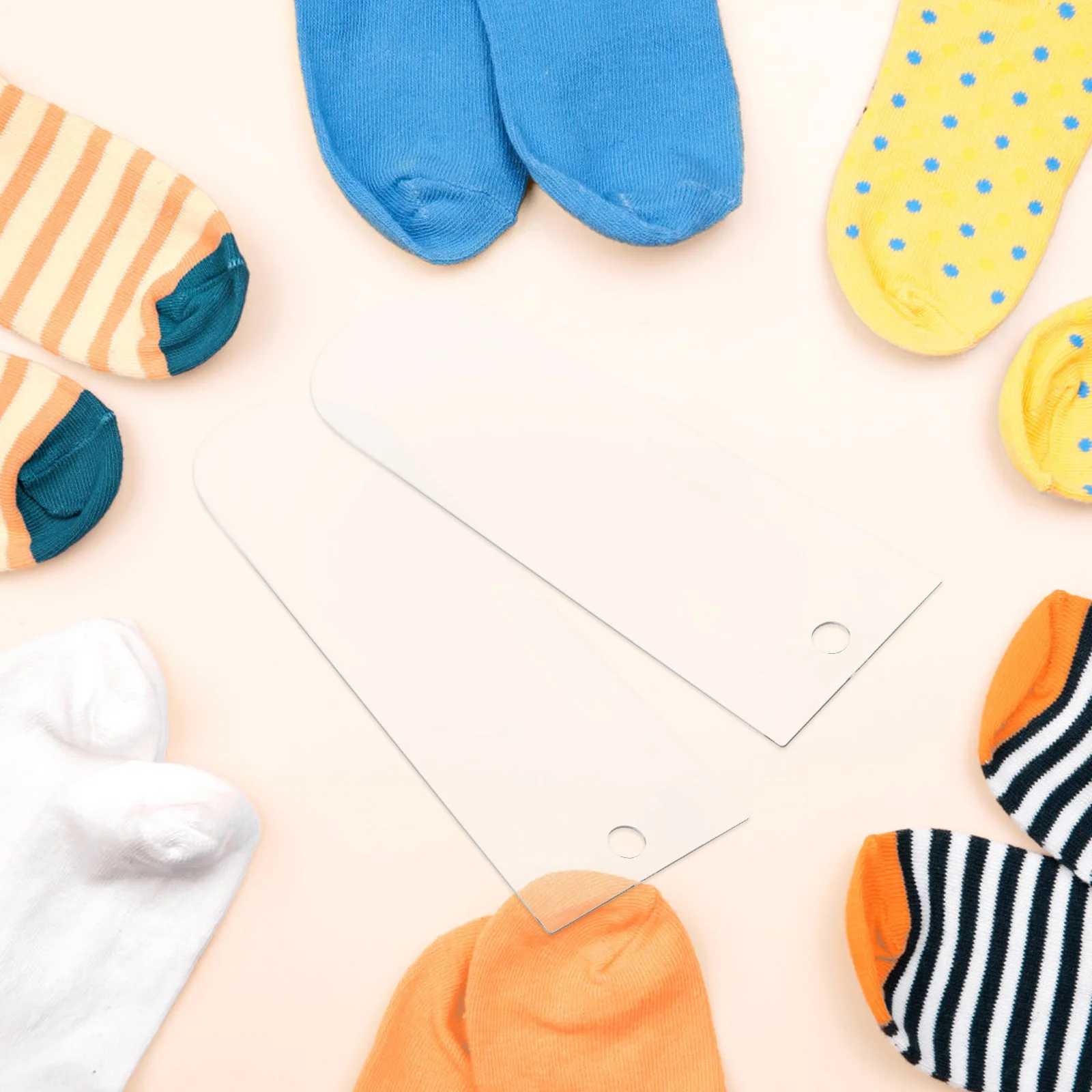 

2Pcs Transparent Acrylic Sock Hanging Board Durable Sock Display Panel for Closet Wall Hanging Stocking Hanger Organizer