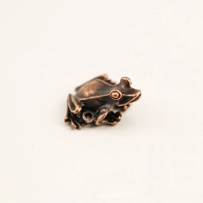 Vintage alloy small frog tabletop decoration mini creative frogs ornament imitation copper crafts