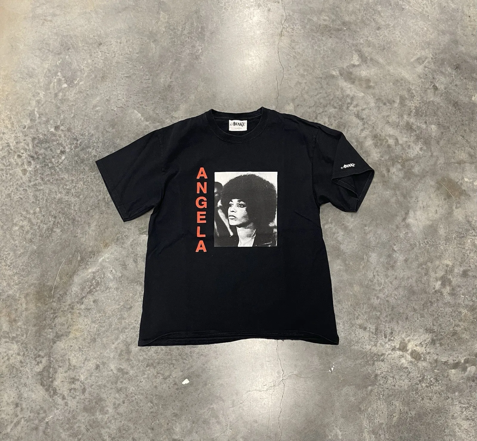 

Awake NY Angela Davis T Shirt Size Large Black Anime T-Shirt Couples T-Shirt Vintage T Shirt Men's Clothes New Gifts