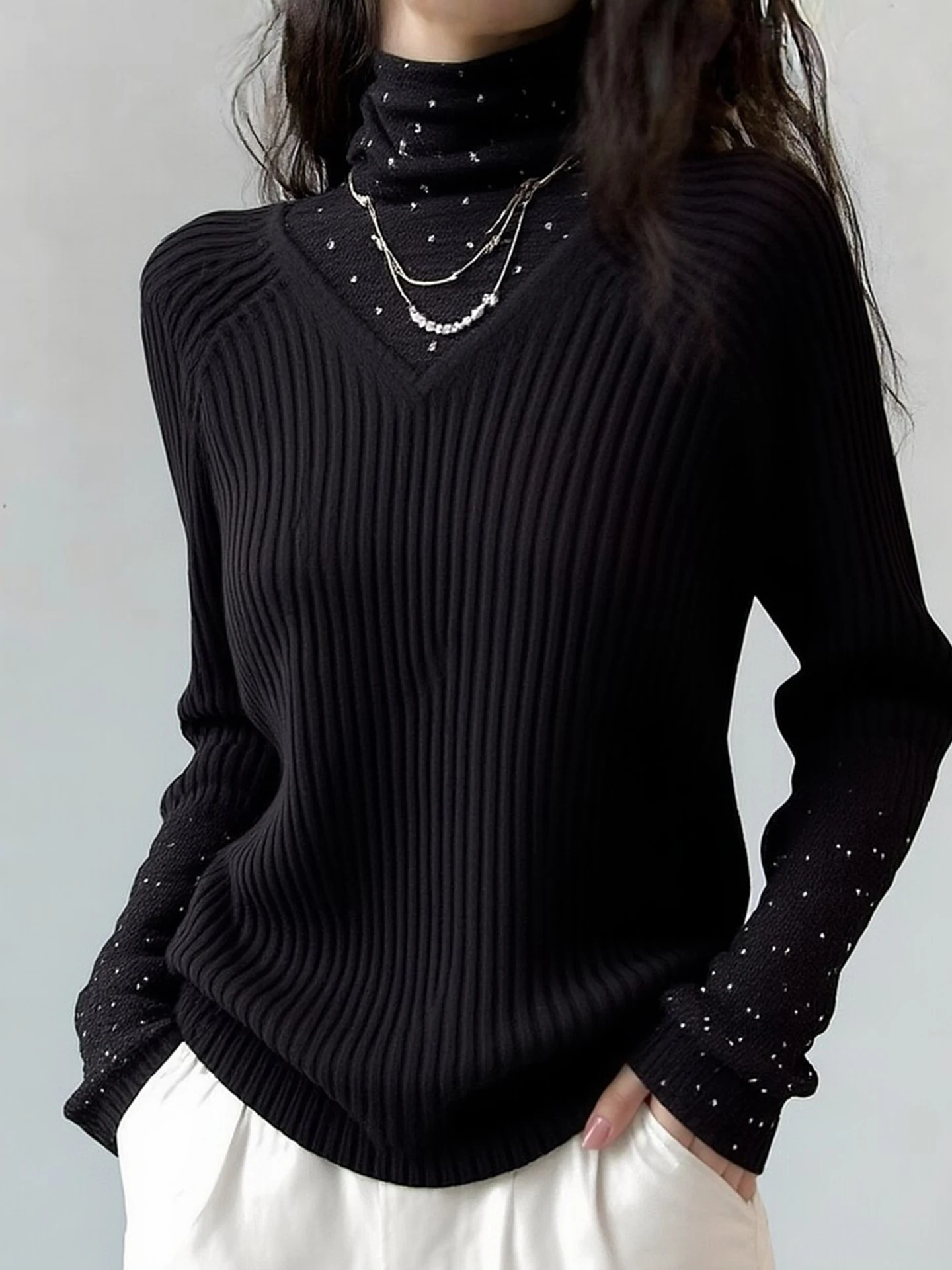 

Женский трикотажный джемпер с высоким воротником, зима 2025, с длинным рукавом, однотонный, модный, универсальный, приятный к телу топ