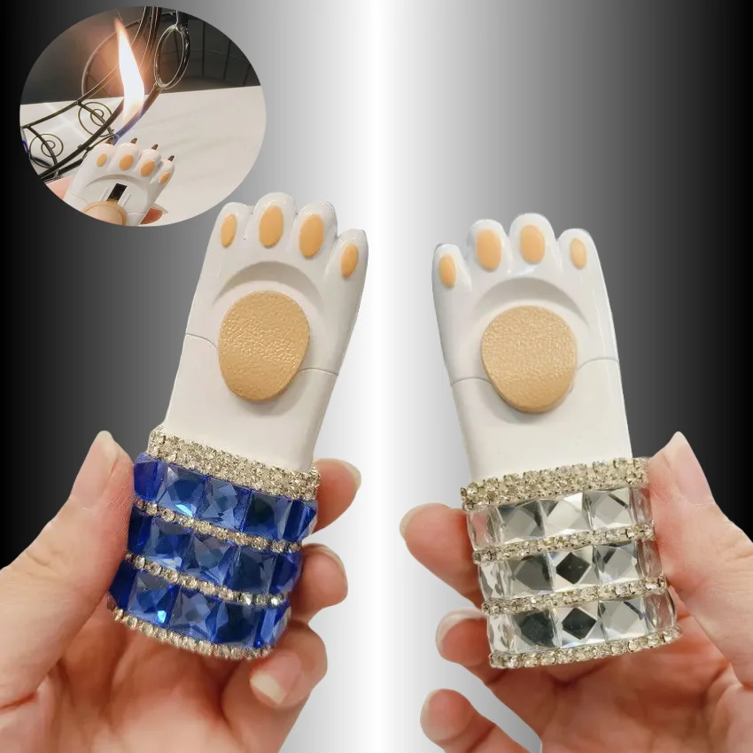 

Fashionable and Cute Diamond Inlaid Cat Claw Lighter Outdoor Portable Personalized Inflatable Open Flame Lighter Women's Gift