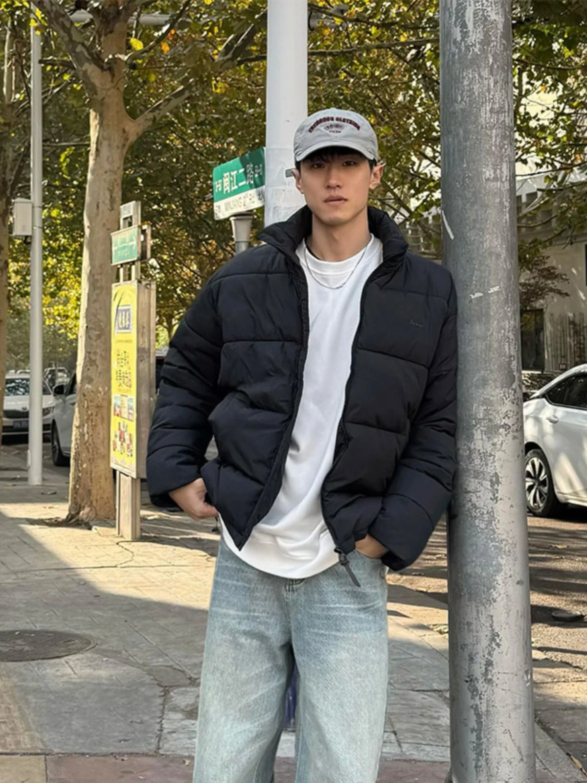 

Black Duck down Puffer Jacket Men's Thickened Stand Collar Bread Style High Warmth Cotton Coat Outerwear Winter Youth Fashion