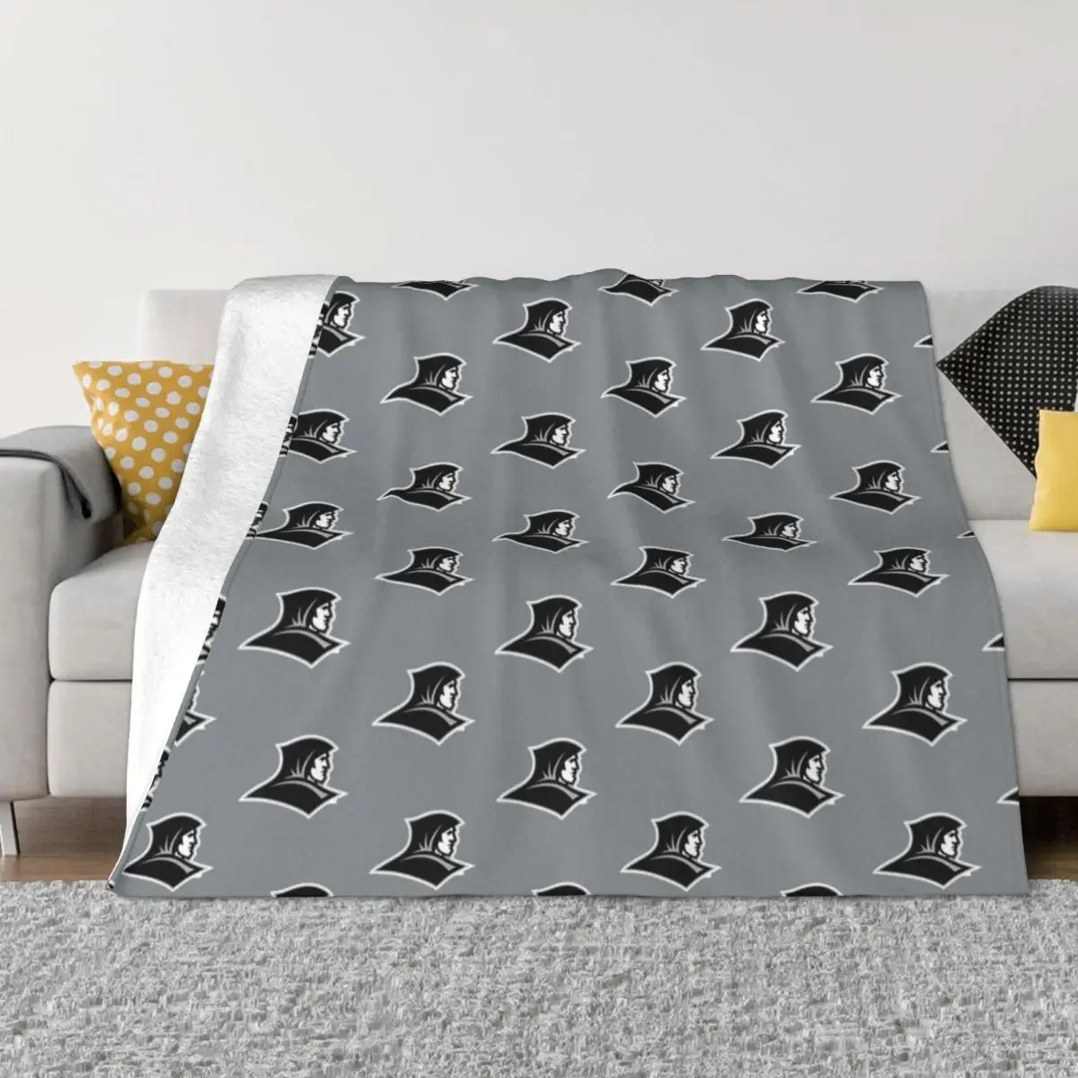 Original Logo Providence Friars Throw Blanket Custom Flannel Decorative Sofas Blankets