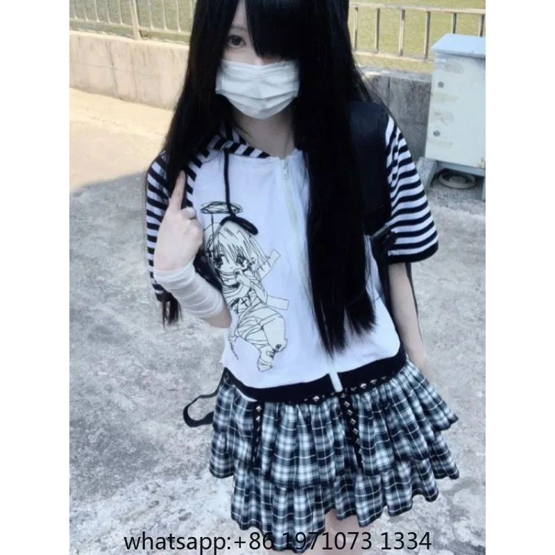 Japanese Cartoon Print Kawaii Harajuku Tee Shirts Women Y2k Casual Striped T-Shirt Tops Patchwork Zipper Hooded Gothic Tshirts