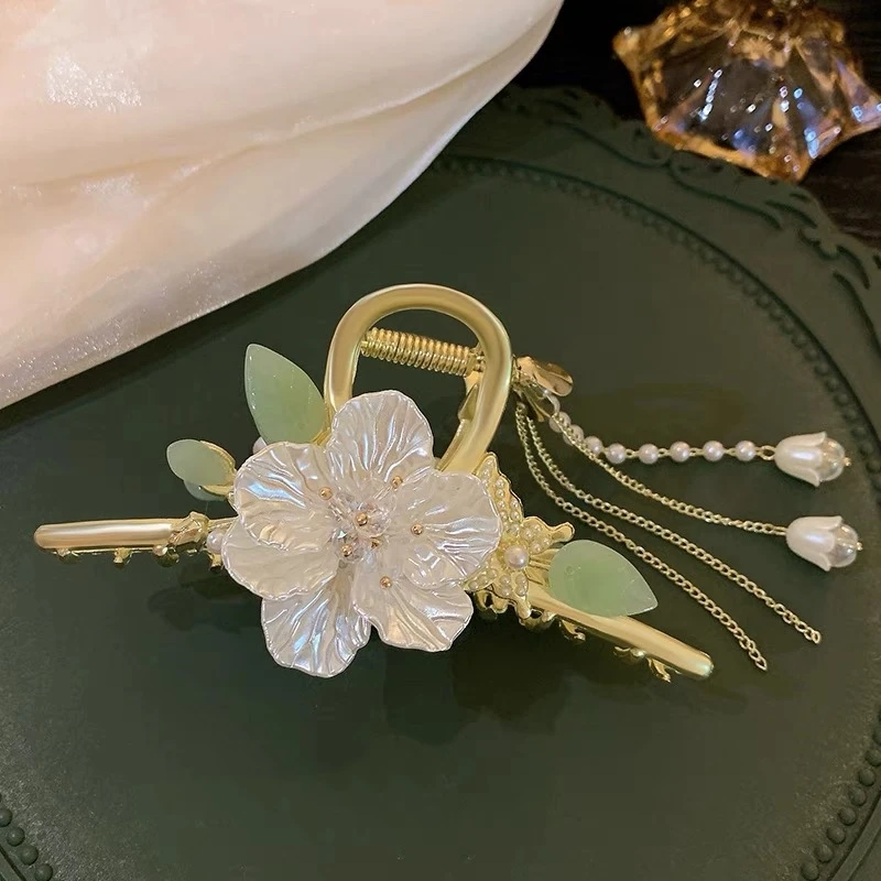 1pc Retro Flower Butterfly Tassel Crab Hair Clip Elegant Exquisite Metal Hair Claw Pearl Shark Clip Women Hair Accessories