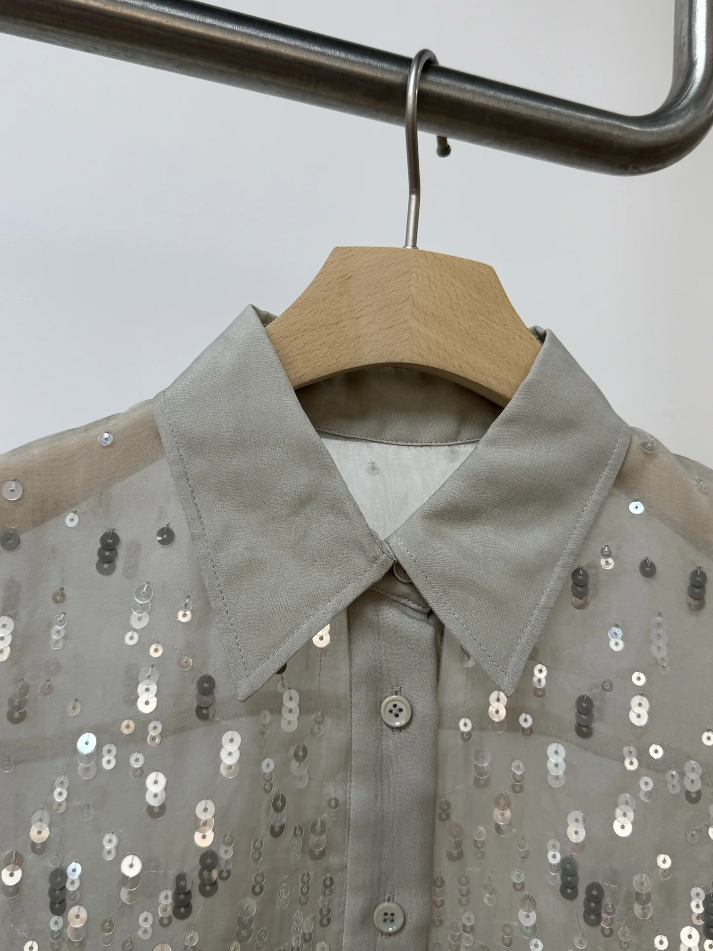 Новая прочная шелковая безрука – обзор и цена Shirt Camp Collar
