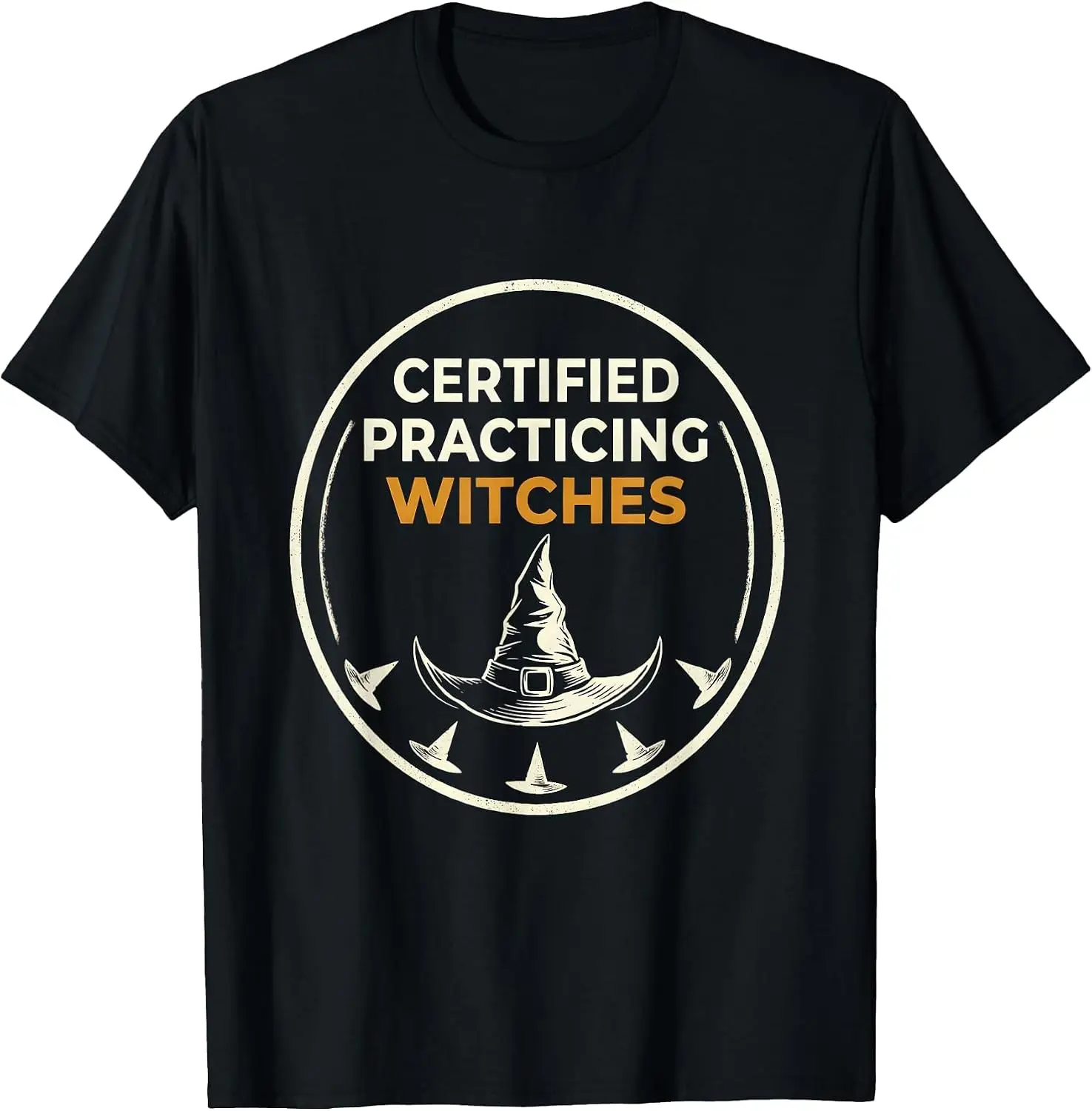Men's Certified Practicing Witches Funny Halloween Witch Humor T-Shirt Men's Spooky Halloween Graphic Print T‑Shirt, Crew Neck Short Sleeve Casual Cotton Tee For Holiday Party Daily Street Wear.