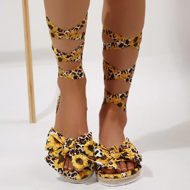 جديد ليوبارد طباعة شقة عارية الدانتيل متابعة الصنادل للنساء الصيف شريط واحد سترة أنيقة تحمل شعار لعبة البيسبول حجم كبير أحذية نسائية الرومانية Sandalias
