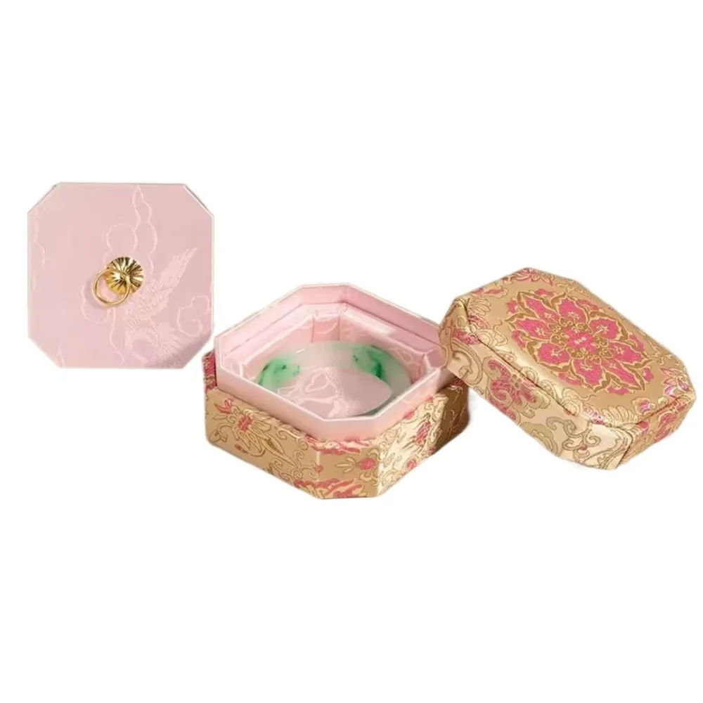 

Vintage Embroidery Bracelet Box Luxury Jewelry Display Velvet Jewelry Box Delicate Packaging Box Pendant Necklace Ring Storage