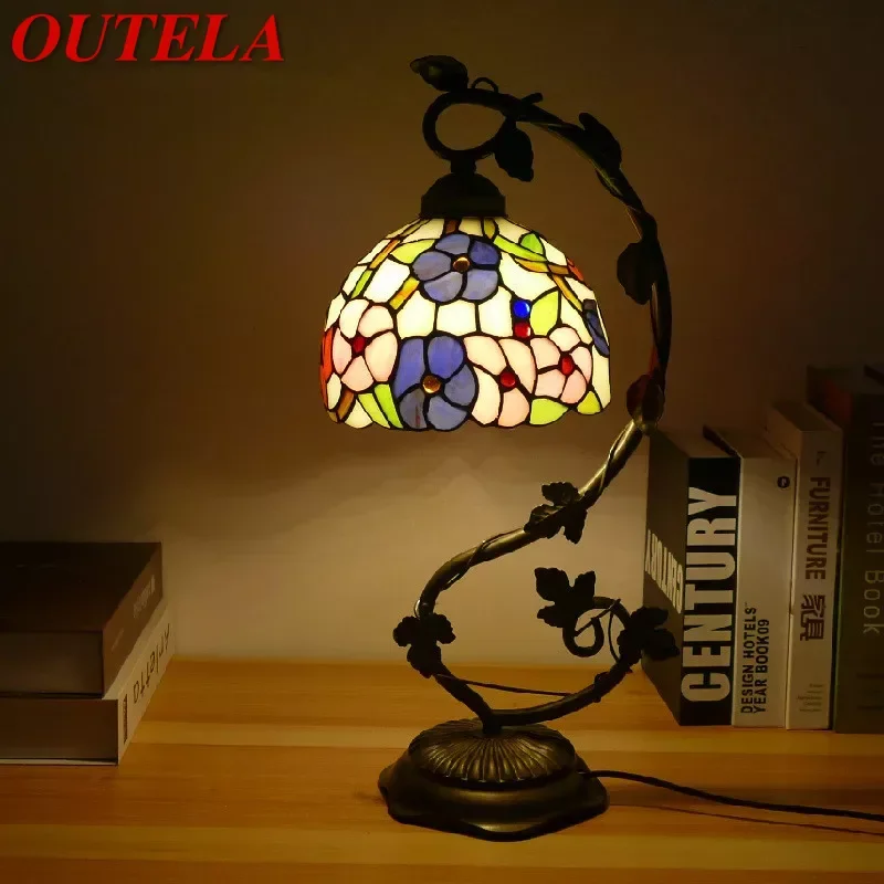 

OUTELA Tiffany Table Lamp American Retro Living Room Bedroom Lamp Luxurious Villa Hotel Stained Glass Desk Lamp