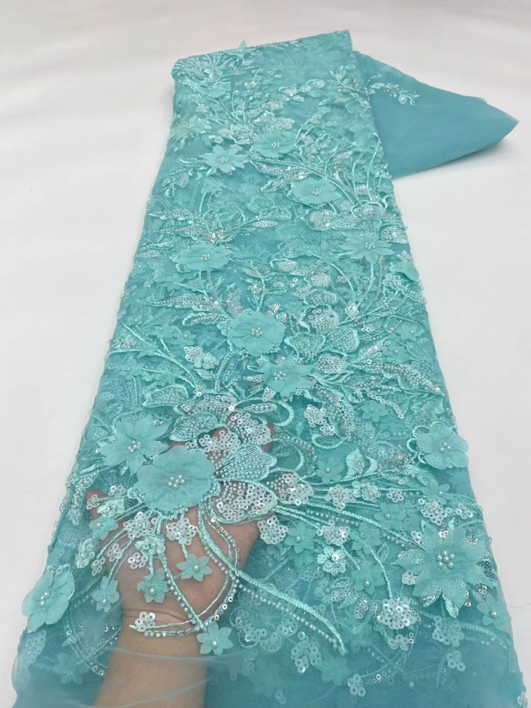 New Style 3D Flower Sequins Beaded Lace Fabric 2026 African Lace Fabric French Mesh Sequins Lace For Wedding Dress Sewing