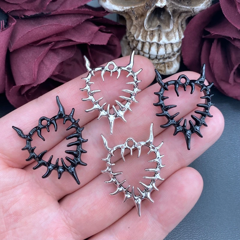 5pcs Gothic Hollow Thorn Heart Charms Thorn Spiky Heart Charms Pendant Designer Charms Fit Jewelry Making DIY Jewelry Findings