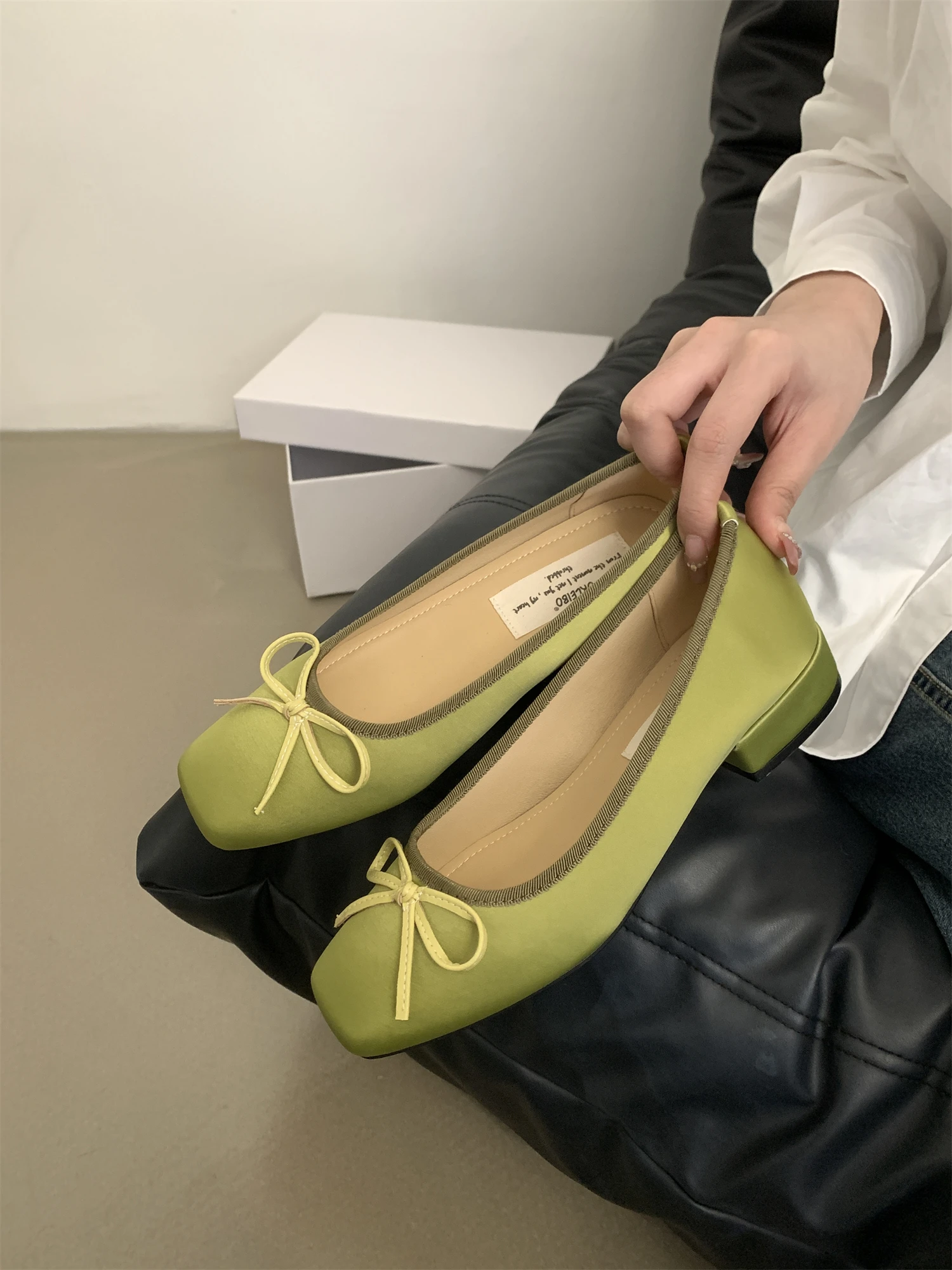 2024 Summer New Model Women Green Flat Shoe Fashion Square Toe Shallow Slip On Ballerinas Shoes Soft Flat Heel Dress Ballet Shoe