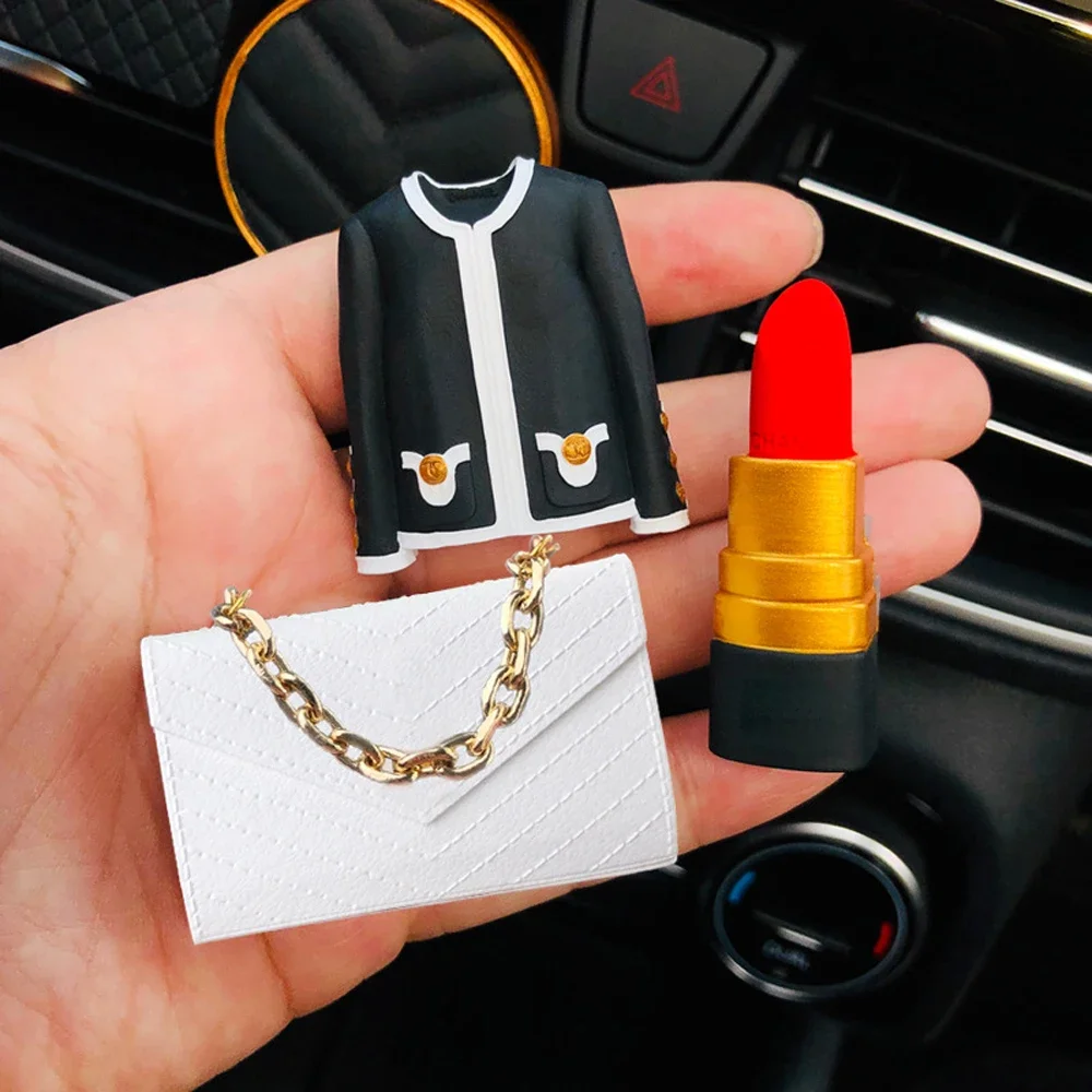 

Car fragrance chain bag suit lipstick foundation make-up Perfume stone with perfume Celebrity linkage gift for Benz, Audi, BMW