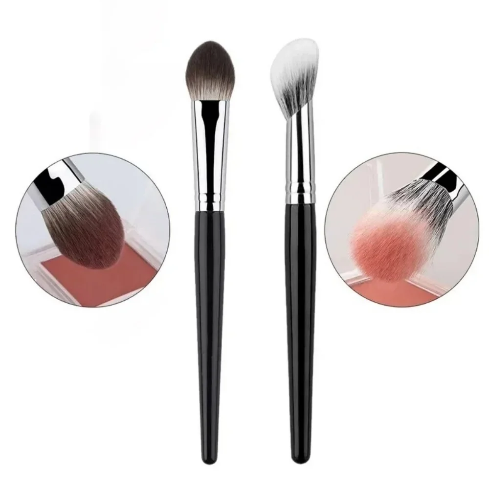 1/2Pcs Peach Heart Small Flat Blush Brush Precise Smudge for Powder Cream Liquid Blush Beauty Makeup Tools