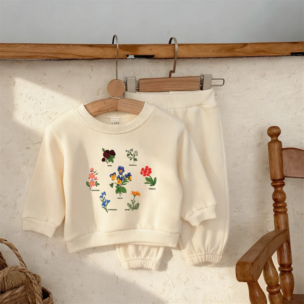 البيج الدعاوى زهرة أرنب الطباعة بلوزات بلوزات متعددة الاستخدامات 2026 الطفل أوائل الخريف زي لطيف هوديي Sweatpants دعوى