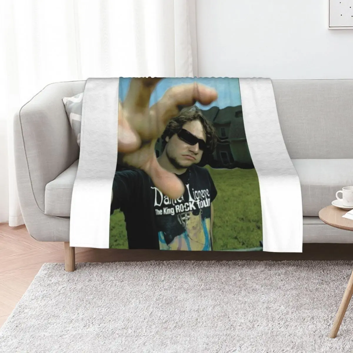 

Bam Margera Throw Blanket Baby manga Hair decorative Blankets