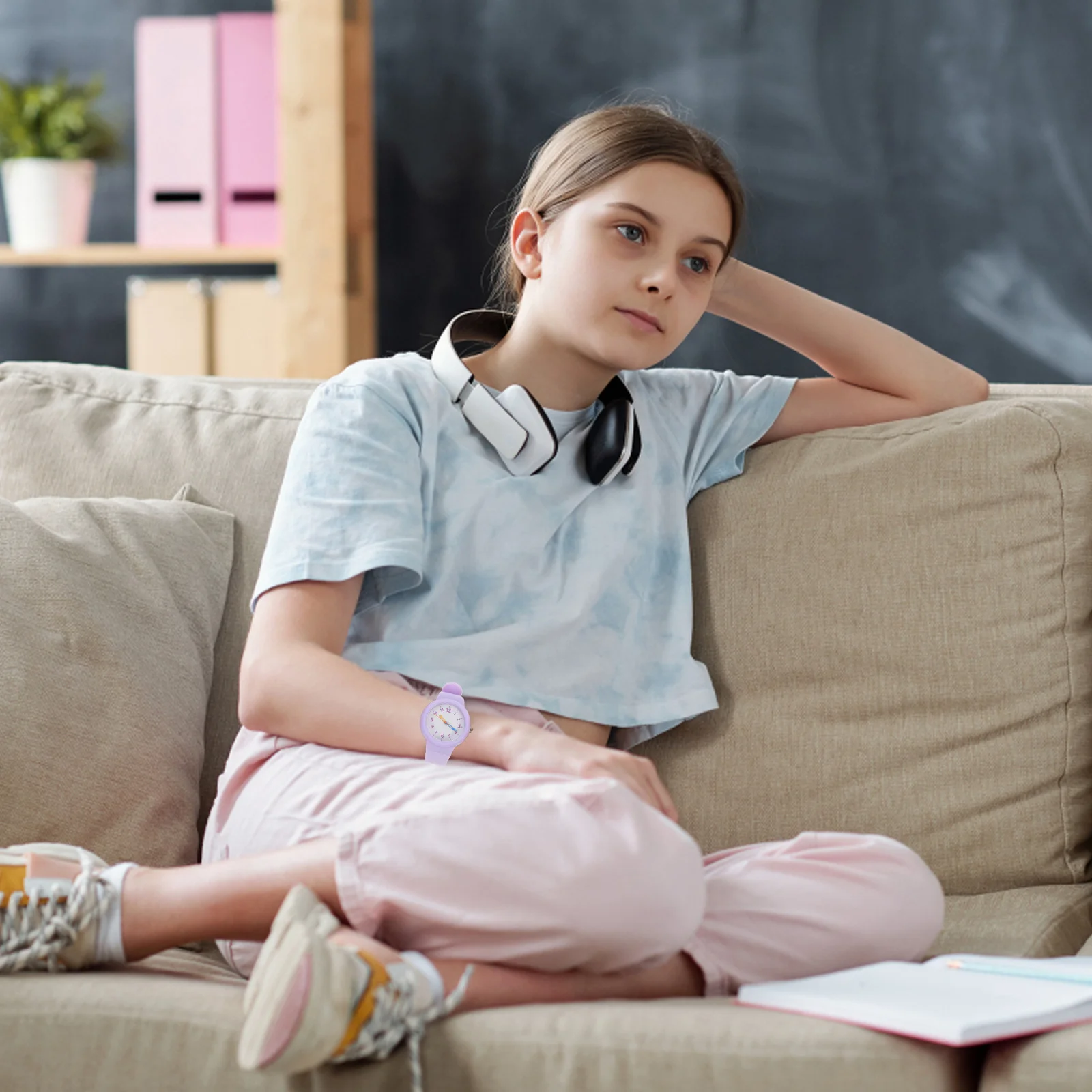 1 قطعة ساعة مقاومة للماء بسيطة مثيرة للاهتمام تتطابق مع أنماط مختلفة للملابس وساعة مريحة