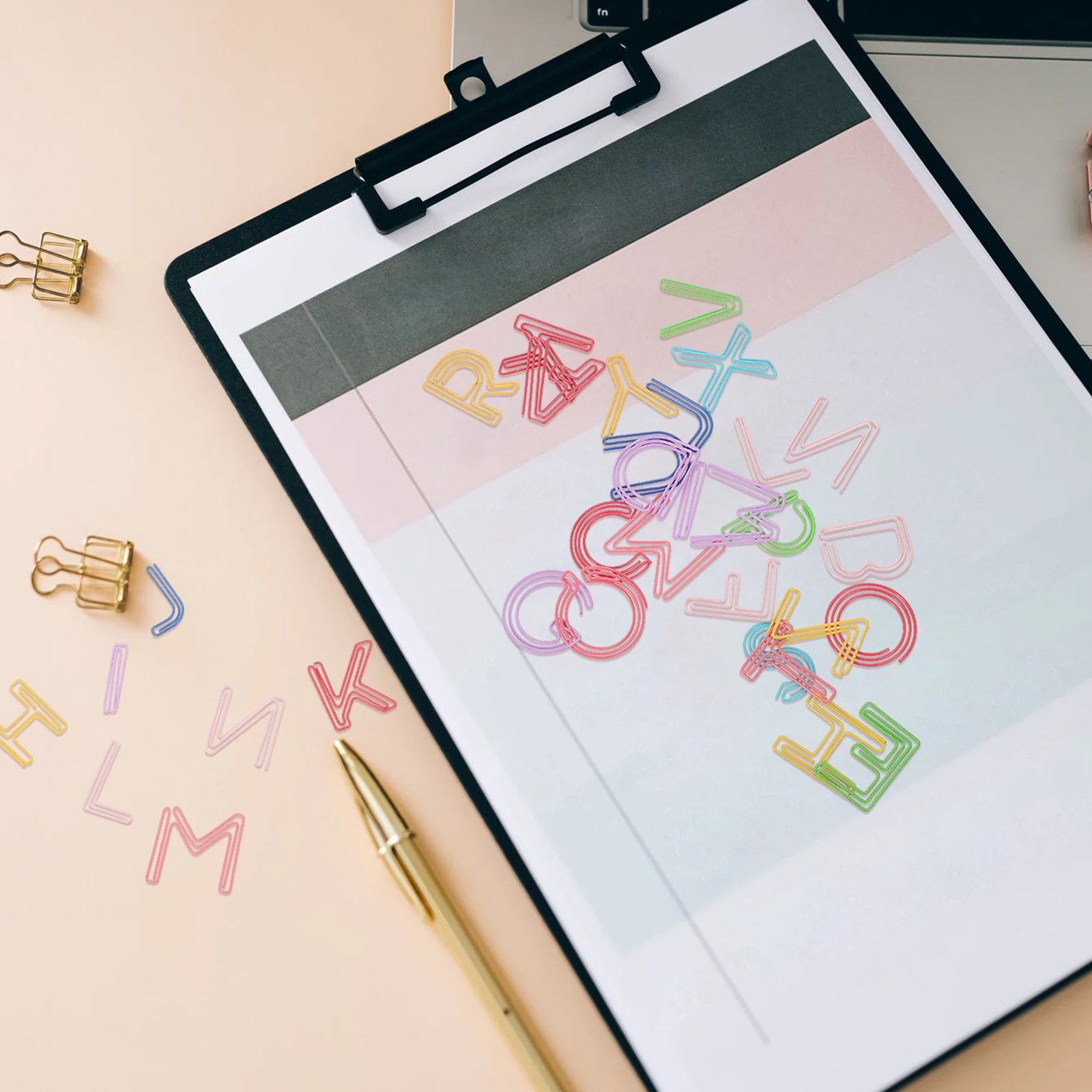 

Creative Paper Clips Letter Shape Thickened Office Supplies Desk Study Work ganization Plastic School Student Bookmark