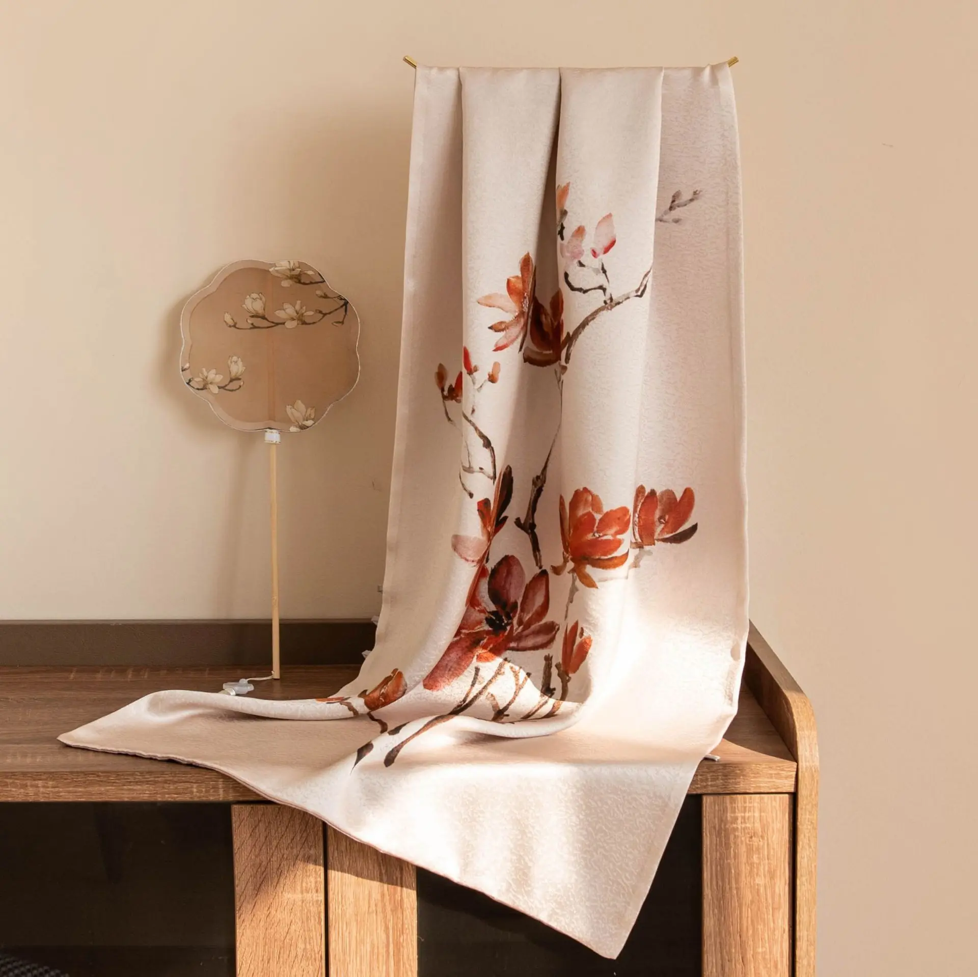 Silk snowflake forging double-layer buckle shawl long scarf mulberry silk winter plum blossom printing light luxury high-end