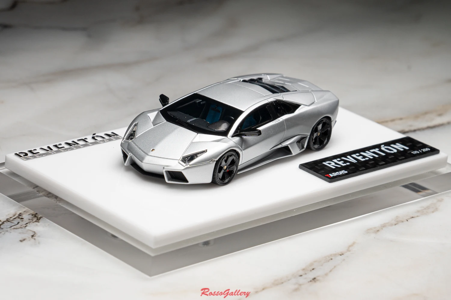 1:64 Taurus REVENTON boutique resin miniature simulation model