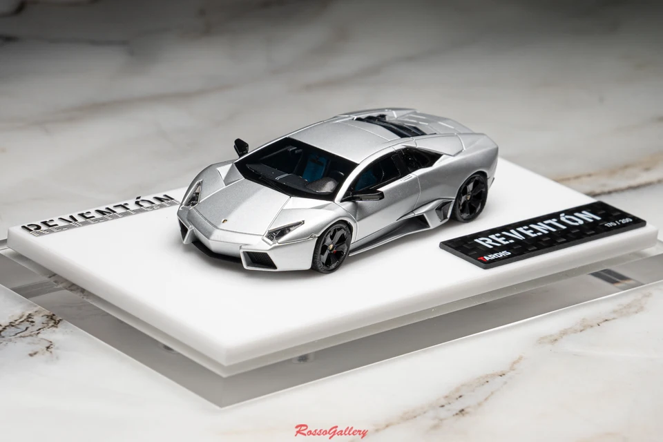 1:64 Taurus REVENTON boutique resin miniature simulation model