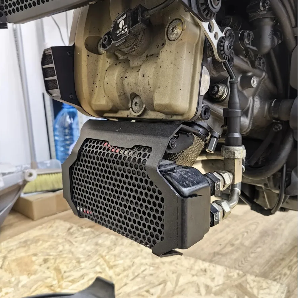 

Защитная решетка радиатора для мотоциклов Ducati Hypermotard 950/S/SP/RVE 2019-2024, 2025, 2026, сетчатая защита бака, защита охладителя двигателя