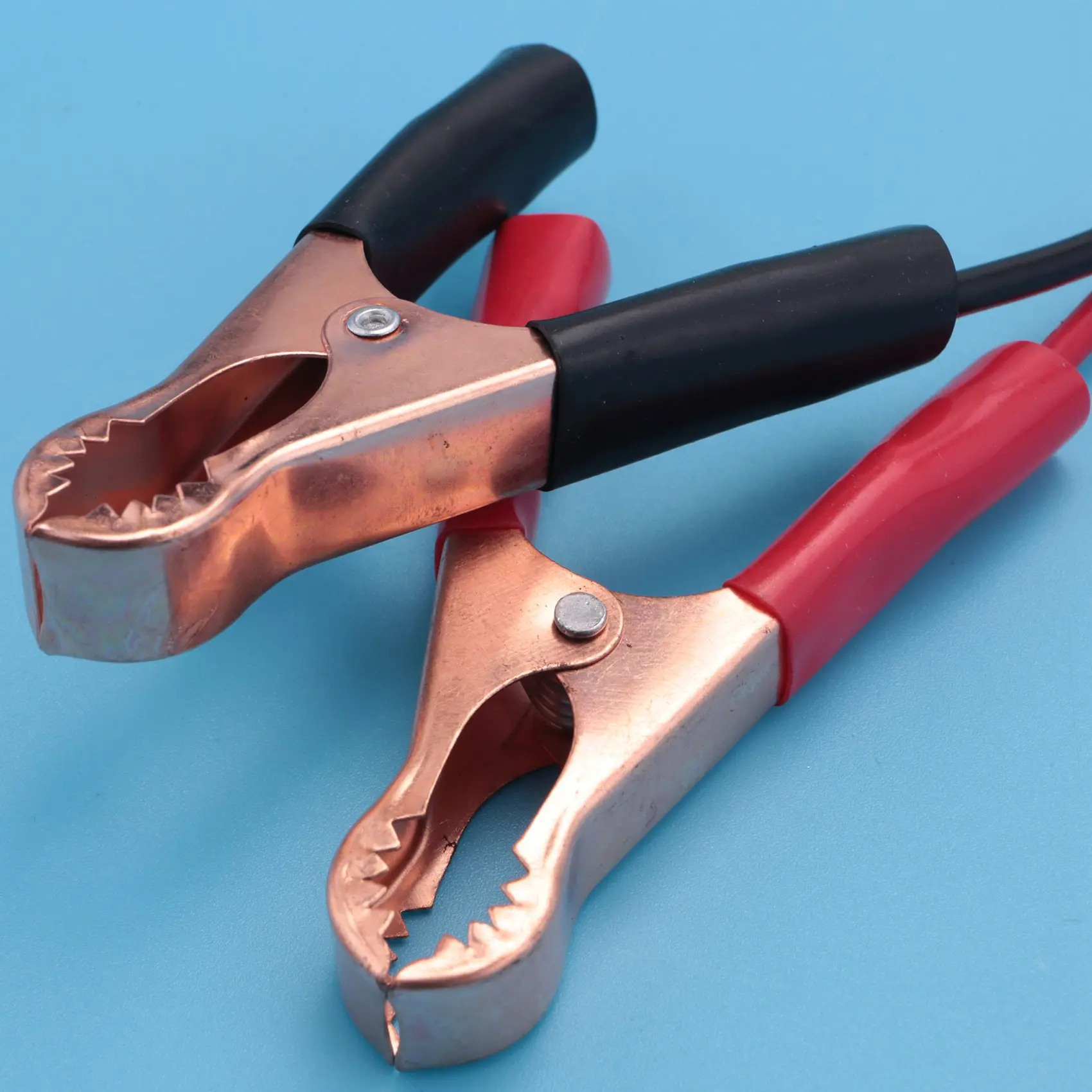 YSS-2FT 12V 24V Car Cigarette Lighter Socket Female Adapter 15A Alligator Clips Car Battery Clip-On Extension Cord