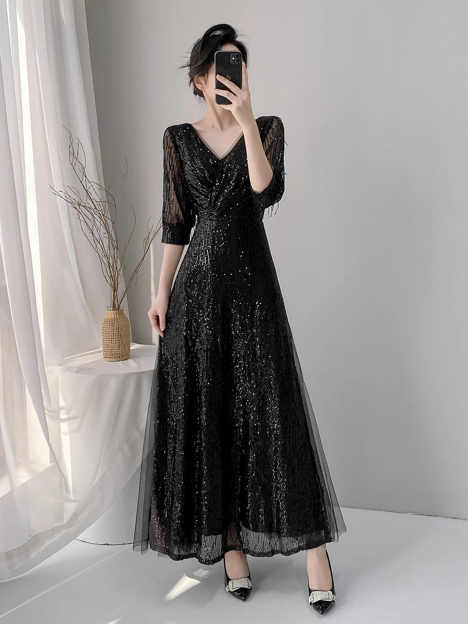 

Вечернее платье Ele Bla для женщин, новинка 2026 года, класса люкс, для фестивалей, конференций, ведущих мероприятий, с V-образным вырезом, зимнее, длинное