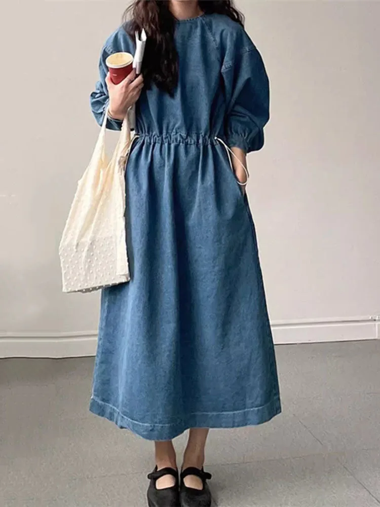 LANMREM Fashion Blue Denim Dress Women Round Neck Lantern Sleeves Drawstring A-line Dresses Casual 2024 Spring New 2AA4417