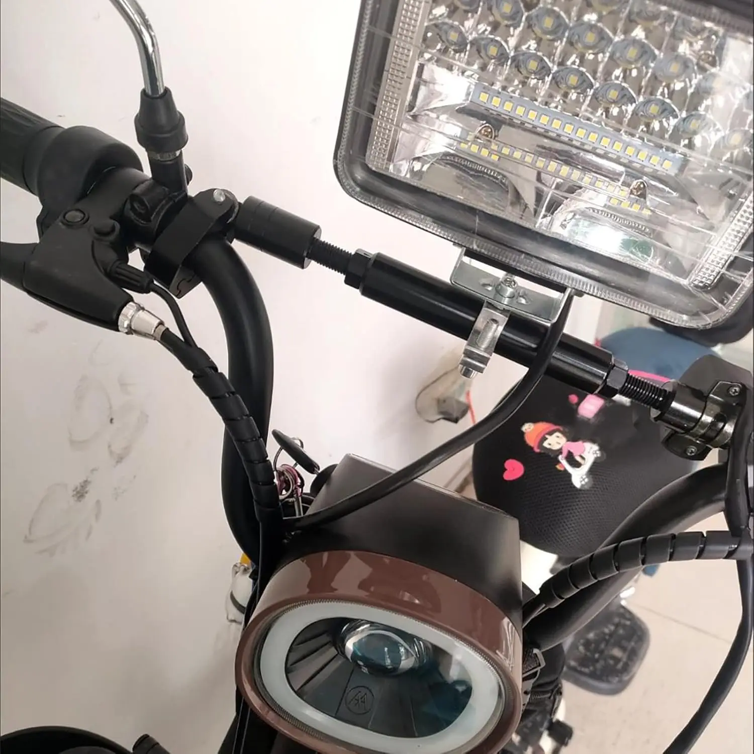 オートバイバランス、バイクハンドル22mmアルミ合金オートバイバランスハンドルバークロスバーモトクロスハンドル(グレー)