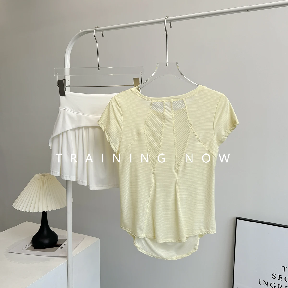 

Высококачественный спортивный костюм для женщин, облегающий и тонкий спортивный костюм для бадминтона на открытом воздухе, фитнеса, быстросохнущая юбка для йоги и бега